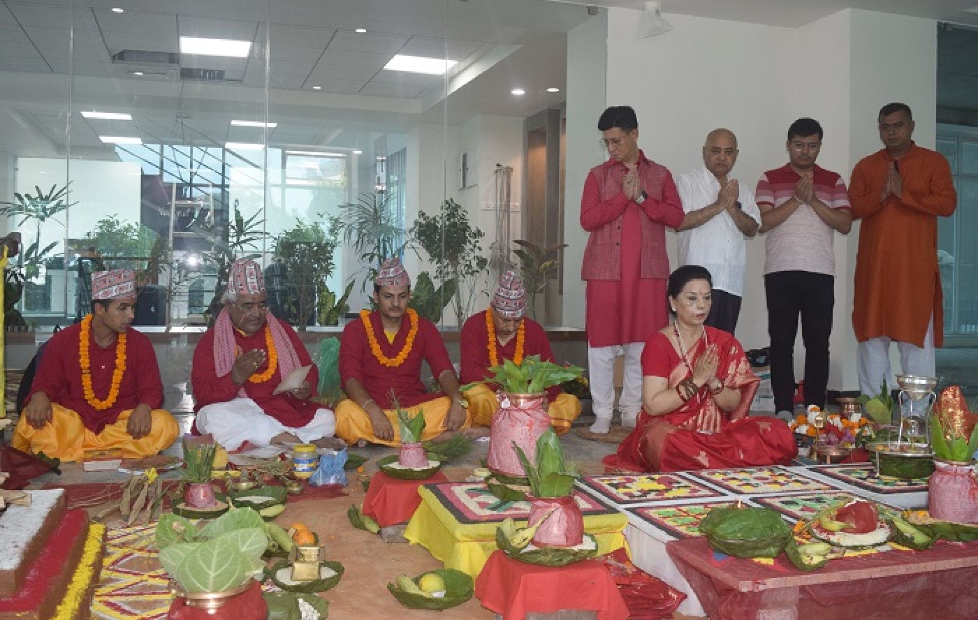 नेशनल लाईफको अत्याधुनिक सुविधा सम्पन्न भवनको वास्तु पुजा सम्पन्न